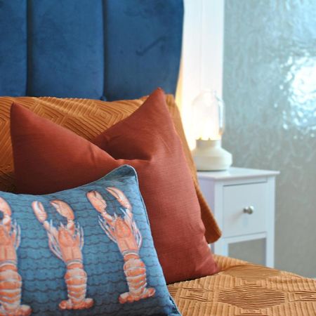 Harbour Haven- Idyllic Coastal Retreat Apartment แอนสตรัทเธอร์ ภายนอก รูปภาพ